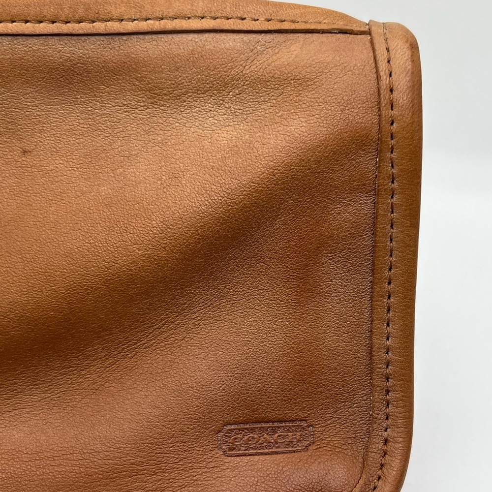 Coach Vintage Brown Leather Cosmetic Bag with Hangtag - Picture 12 of 16